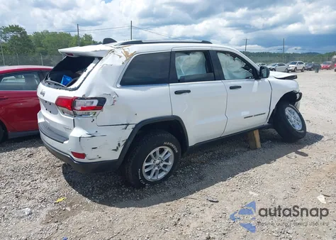 2020 Jeep Grand Cherokee Laredo E 4X4 z USA, uszkodzony, nr VIN 1C4RJFAG4LC143667